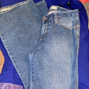 Gap low rise stretch size 6 blue jeans